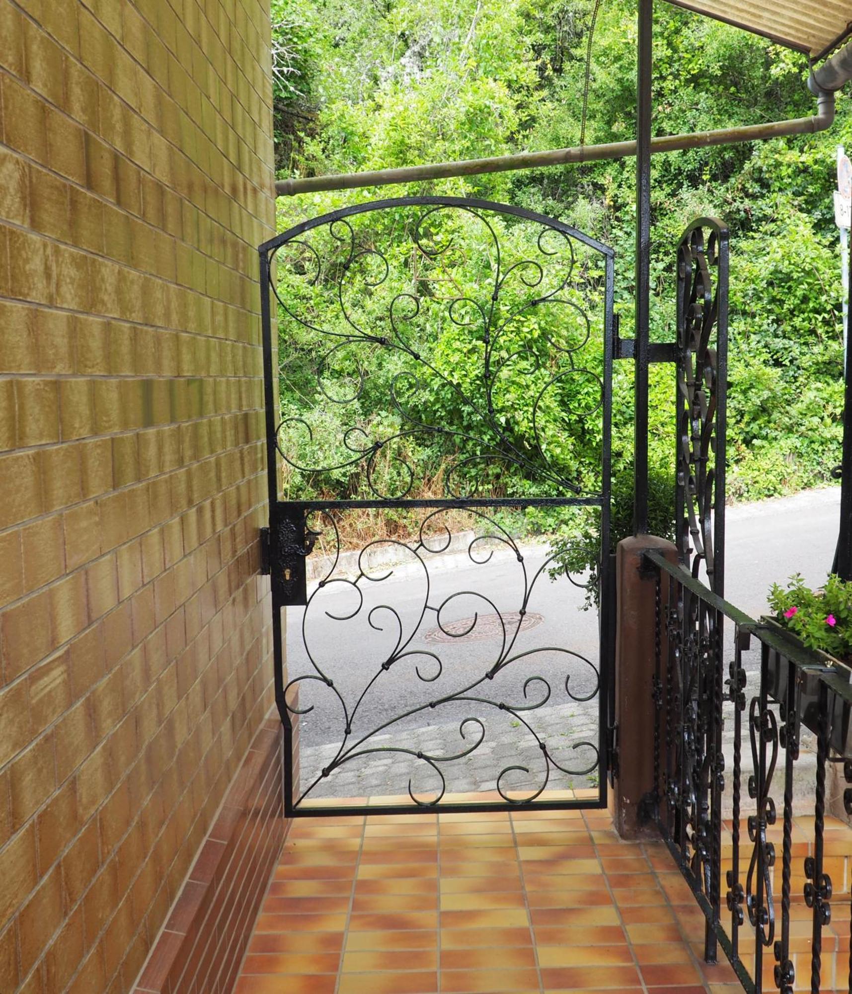 Apartment Schlossblick - Top Location Idar-Oberstein Buitenkant foto